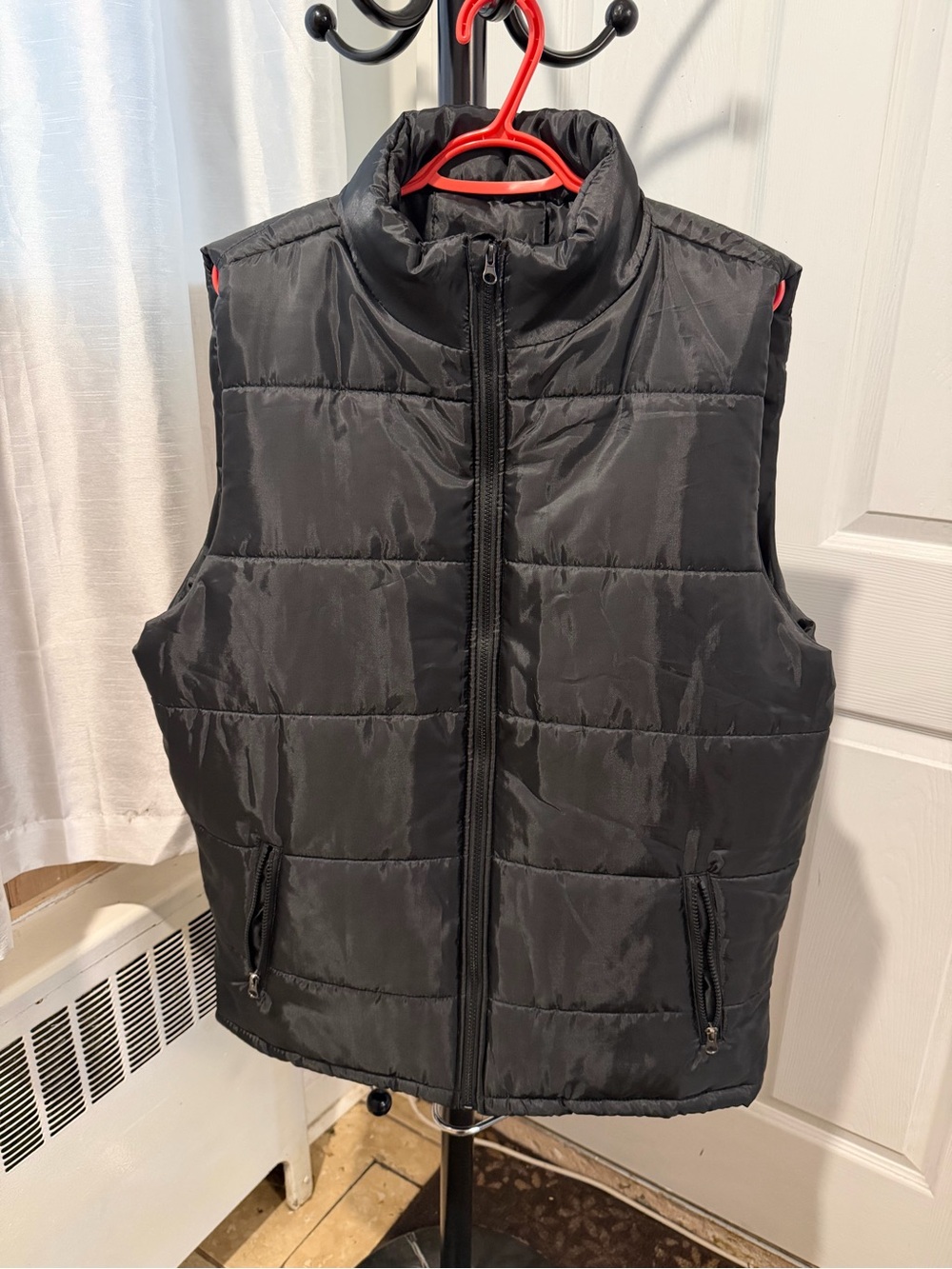 Men's Black Quilted Puffer Vest - Classic Sleeveless Jacket